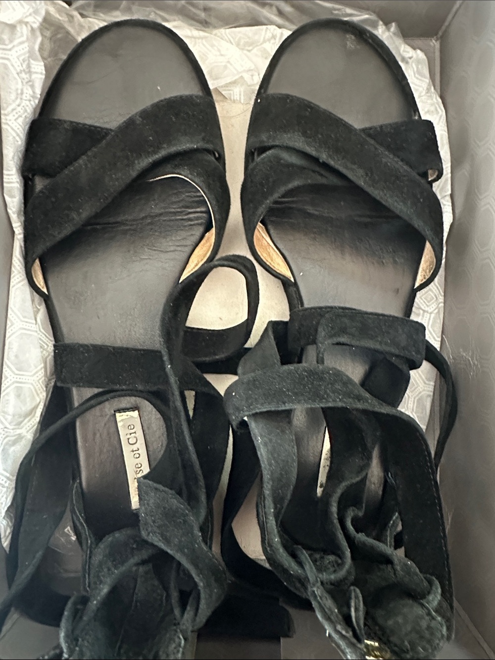Louise et Cie 7.5/37.5 Lo-Clover Black Eco Kidsuede Sandals